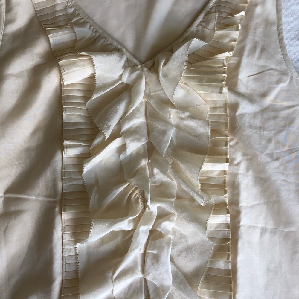 Banana Republic (Retail) Ruffled Tank - Picture 6 of 6